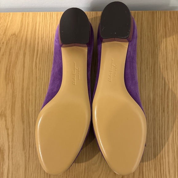 Ferragamo Vera Suede shoes - Picture 3 of 4